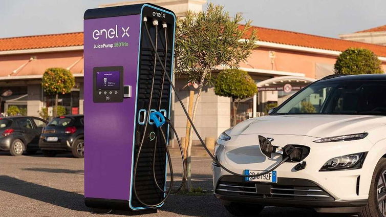 Immagine di C'è uno strumento che monitora le auto elettriche in Europa